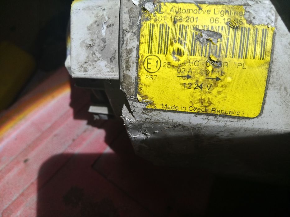 Продам фары на Мерседес W203