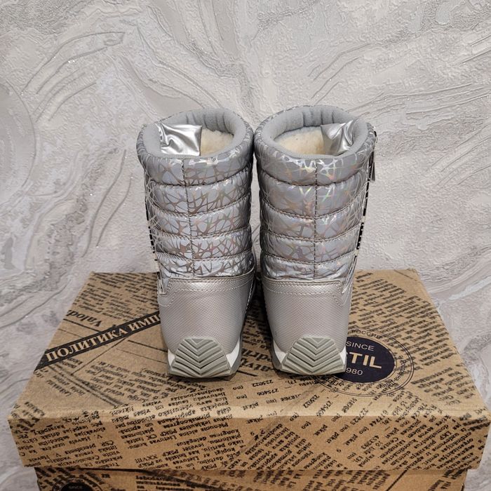 Сапожки зимние на девочку