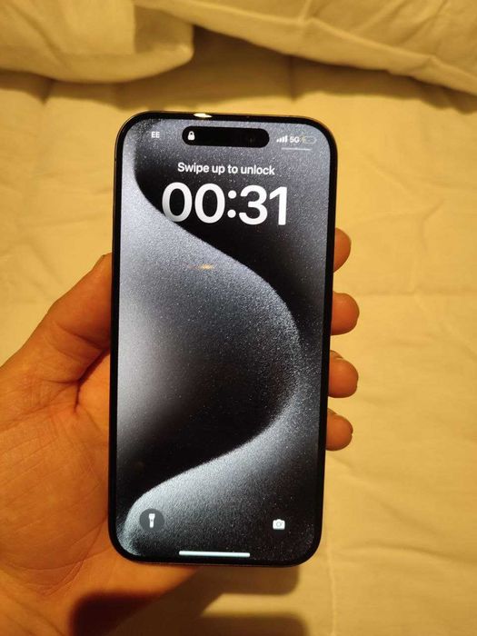 Iphone 15 pro 128 gb