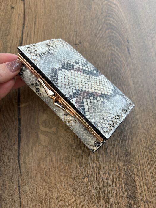 Дамско кожено портмоне