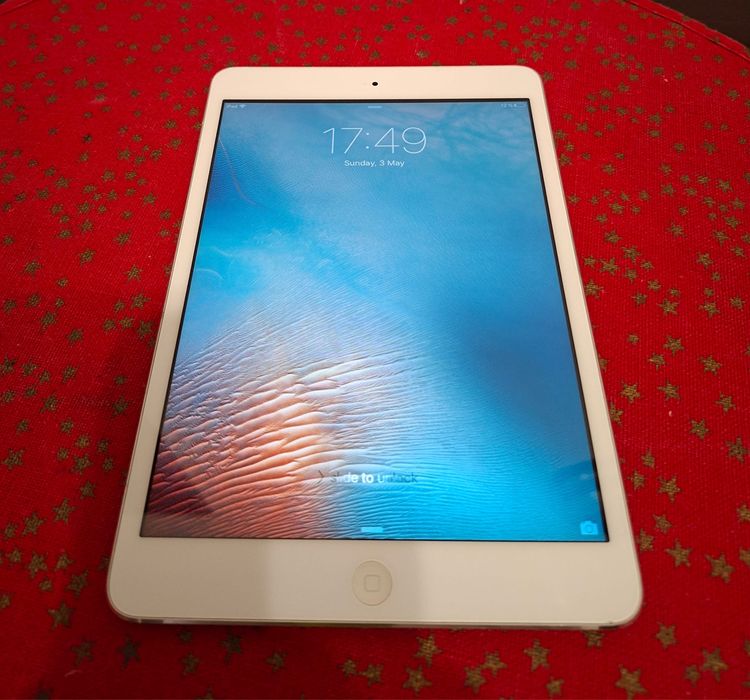 iPad mini 1 gen 1 16 gb