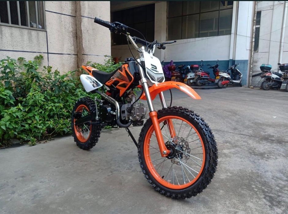 MotoCross 125Cc Modele Noi 2026i cu Factura si Garantie RATE TBI BANK. Motociclete Enduro Dirt Bike Cadru Mare roti 14/17 Inch
