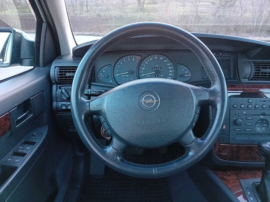 Opel omega 2.2 16v automata