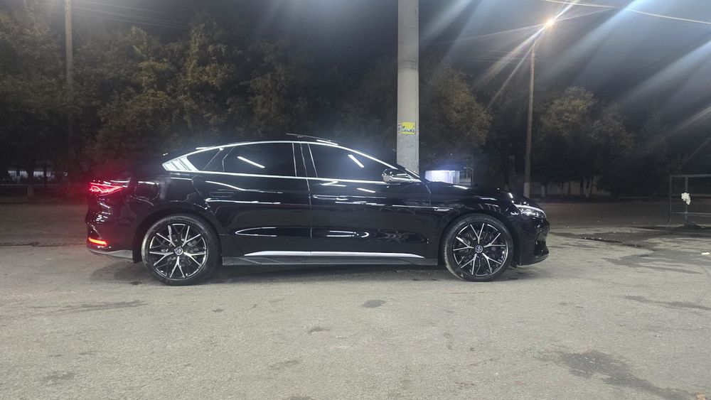 BYD han 3,9 awd dual mator