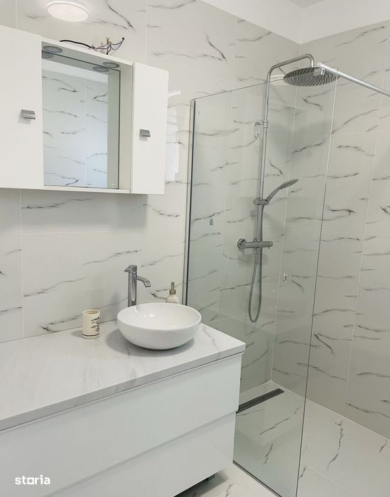 Apartament 2 camere, 53mp, zona Teilor