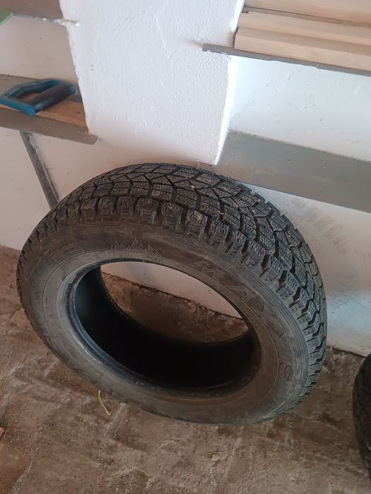 Продам зимнюю резину