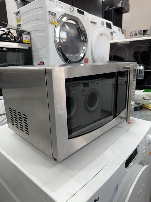 Микровълнова фурна 25л