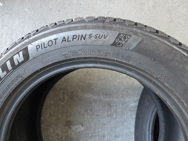 235/55/18 MICHELIN 4бр