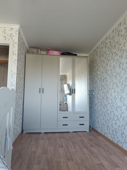 Продам 2х комн 6 мкр