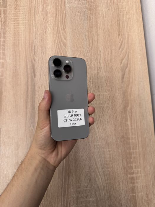 Iphone 16 Pro muddatli tolovga ham bor!