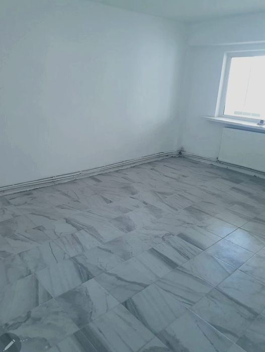 Inchiriez apartament central ofertă
