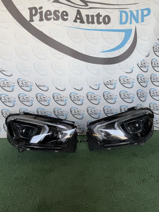 Far stanga dreapta Mercedes GLE W167 Multibeam