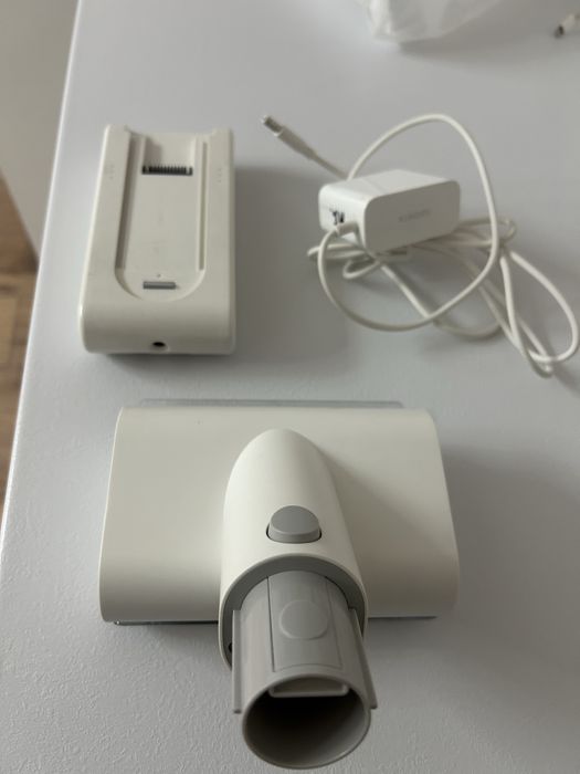 продам пылесос Xiaomi