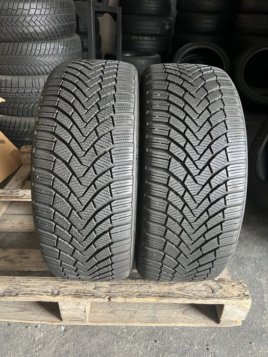 2 anvelope de iarna 225/45/17 Continental 7.5 mm