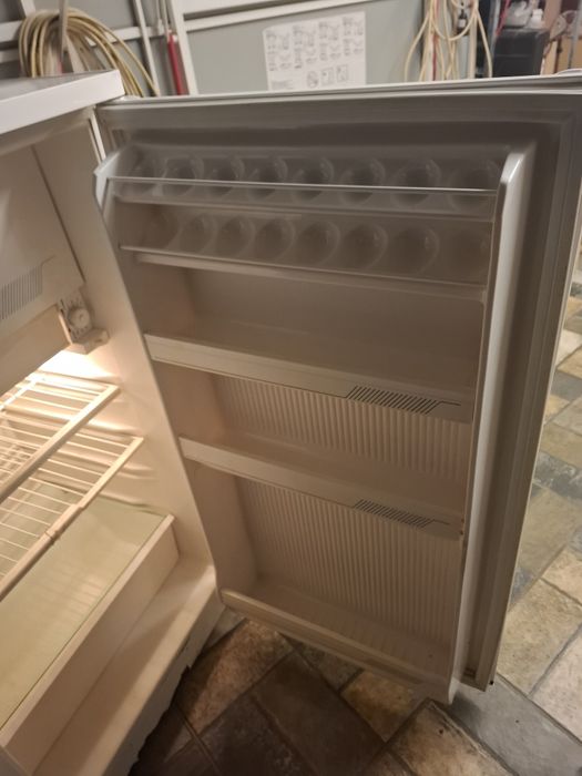 Frigoder arctic 325 lei