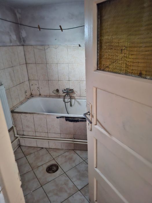 Vând casă ,Lehliu Gară !