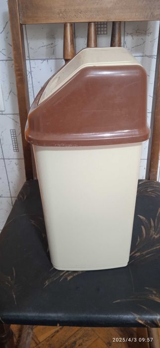 Кошче за боклук 10л и 8л