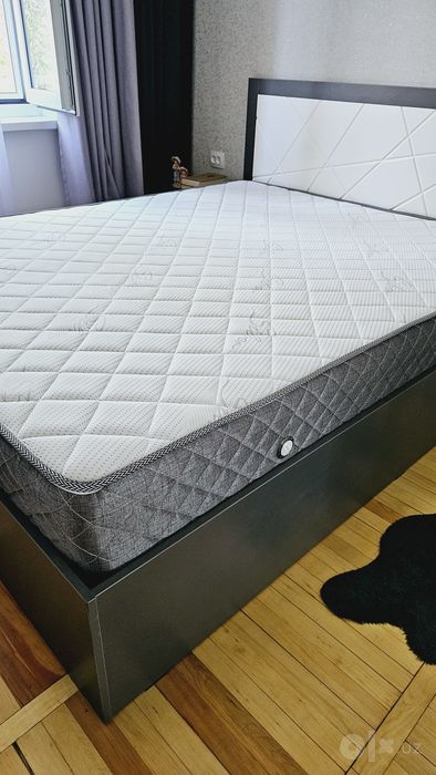 Продам матрас  28 см