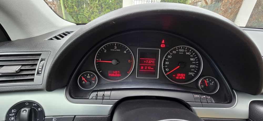 Audi a4 b7 2005 schimb cu automata + - diferenta pret bun la Cash