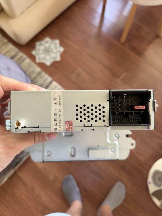 Продавам медия RCD 330