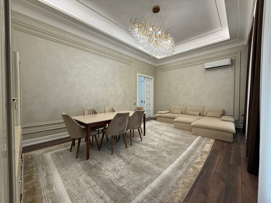 Продается 5 комнатная квартира,ЖК Mirabad Palace,катта мирабад , 200 м