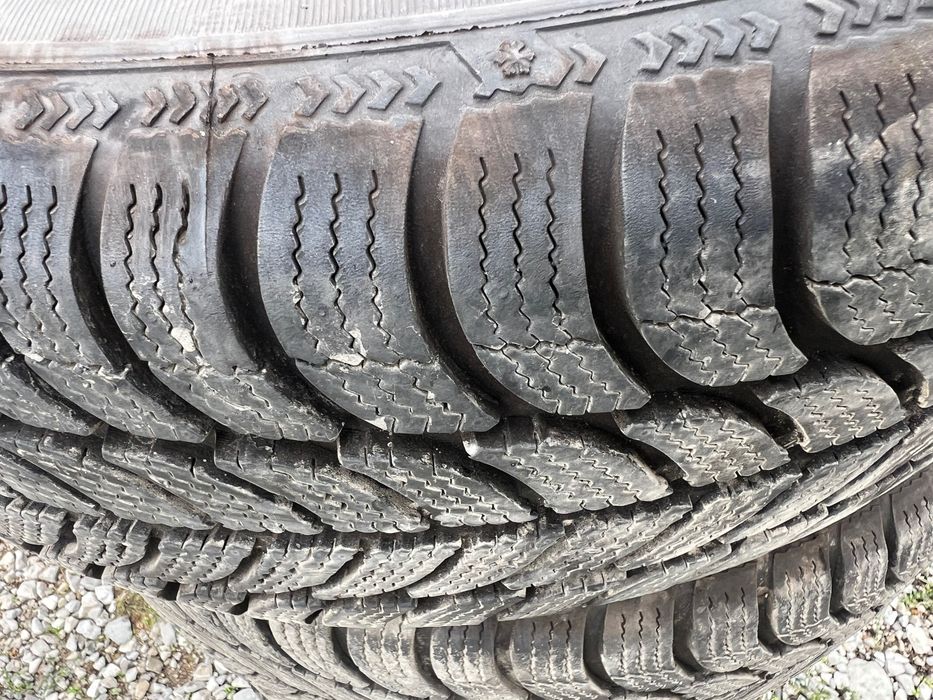 Нови зимни гуми Sava 195/65R15