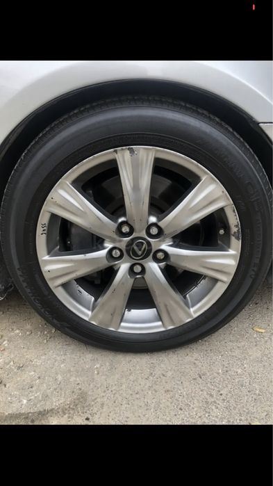 Диск R17 лексус  оригинал