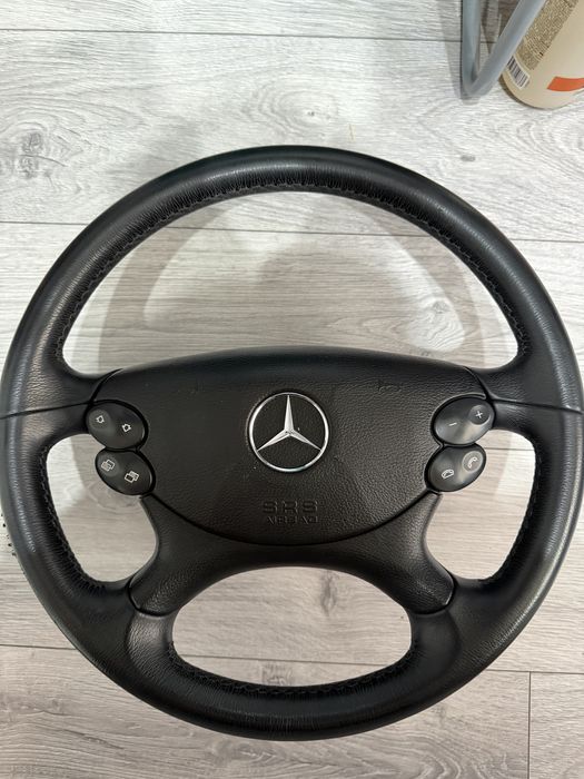 Волан за Мерцедес/Mercedes w219 w211