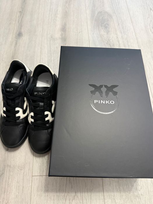 Обувки Pinko 39 номер