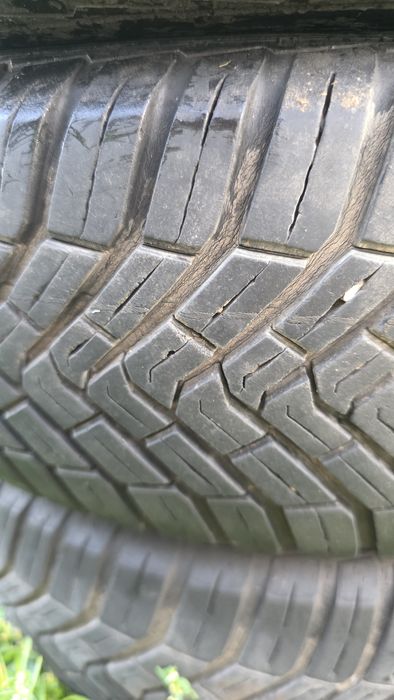 4 бр. Continental AllSeasonContact 165/70 R14 – Всесезонни – 10 €/бр.