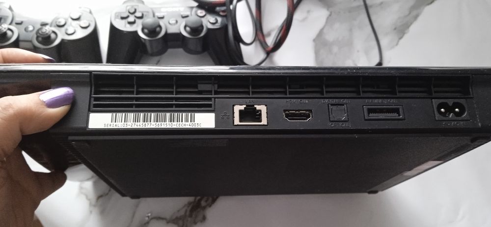 Продам Playstation 3
