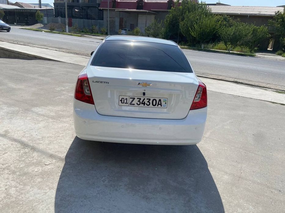 Chevrolet lacetti