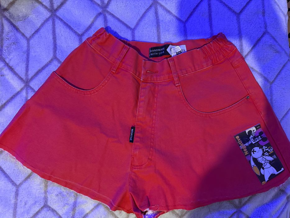 Къси панталони Negative