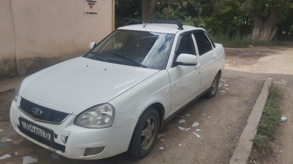 Продам Приору 12