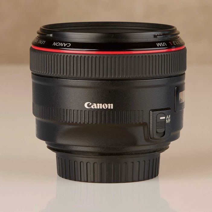 Canon EF 50mm f/1.2L USM