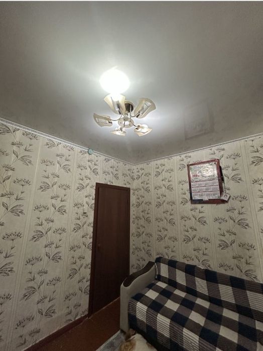 Продам Горького 71