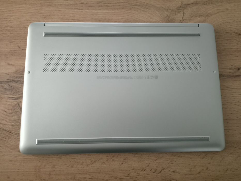 HP 15s | i7-1065G7 | 16GB RAM | SSD 512GB | Stare Impecabila