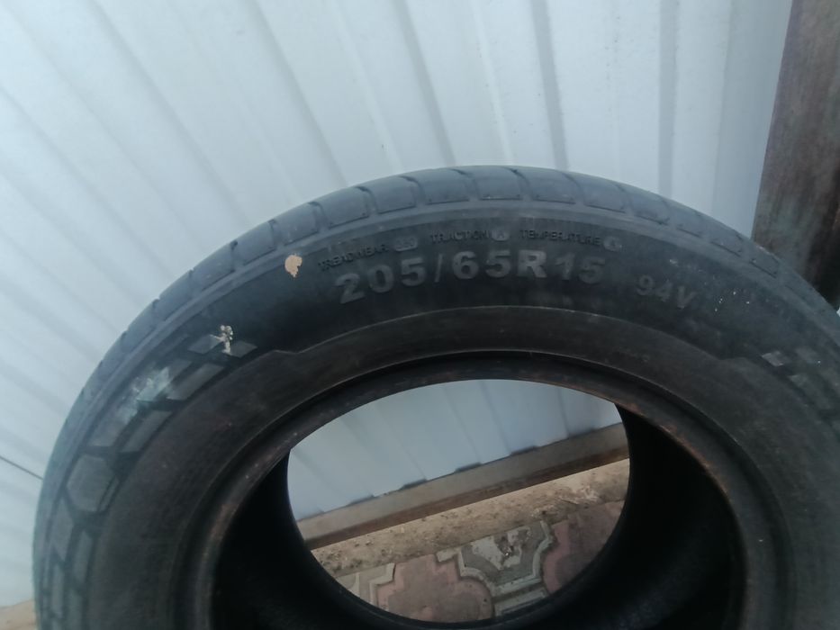 Продам комплект летних шин