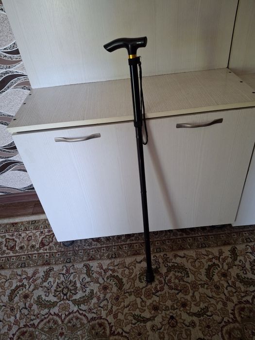 Трость,новая,продам