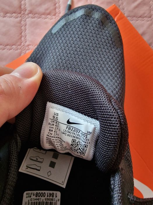 Adidași Nike marimea 43