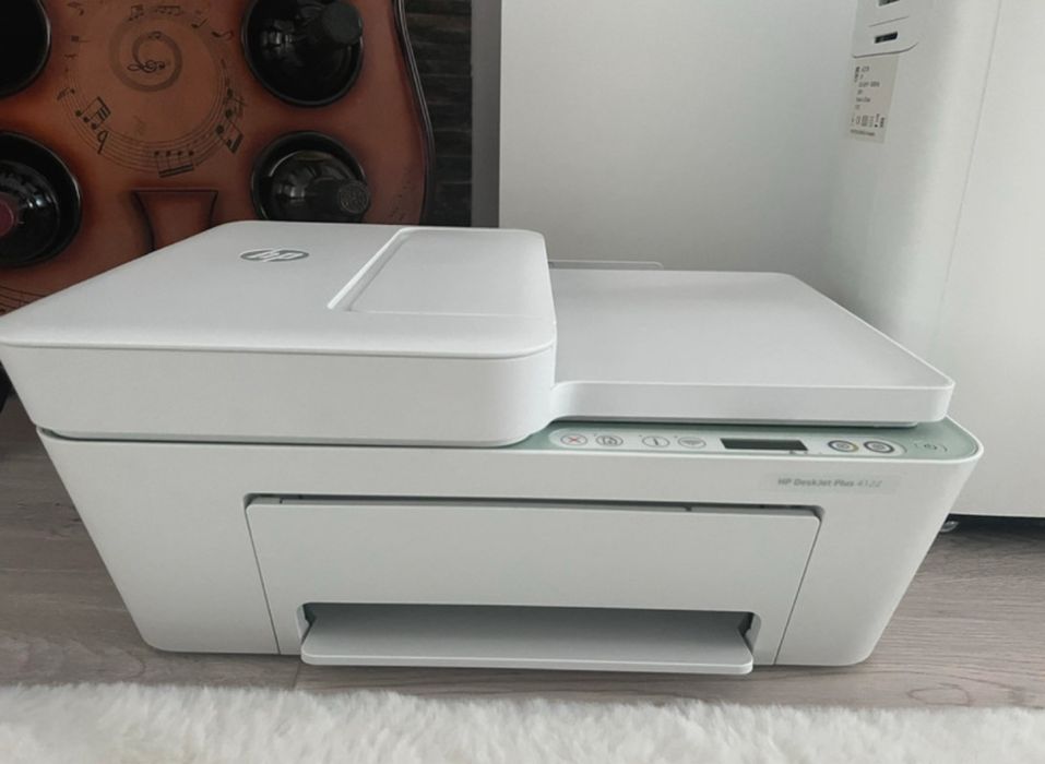 Imprimantă HP DeskJet Plus 4122 All-in-One – Wi-Fi, Scanner, Copiator