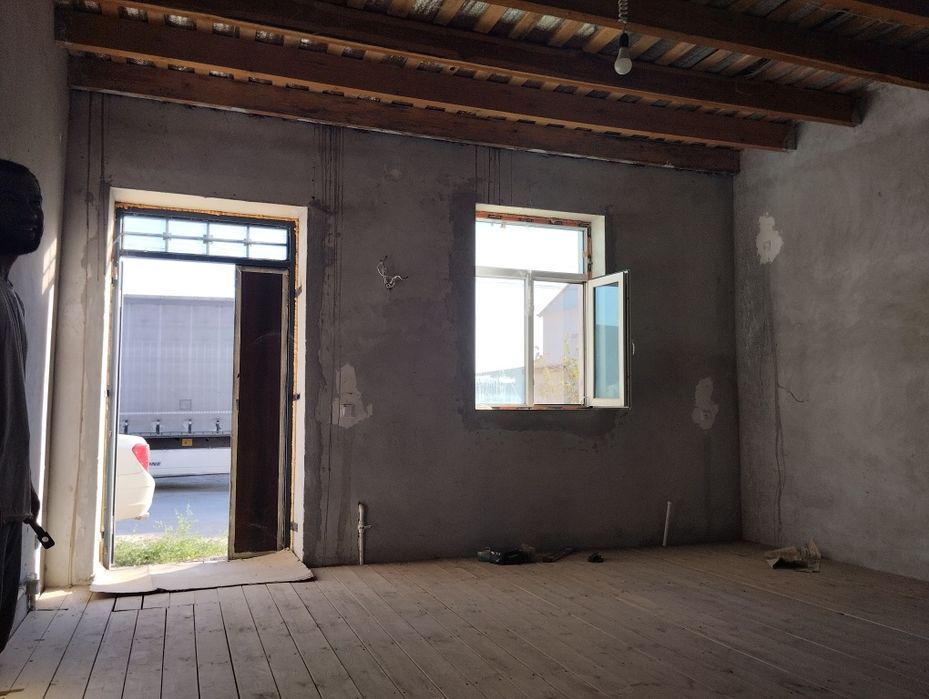 Срочний Ярим план жой 220кв.метр сотилади.