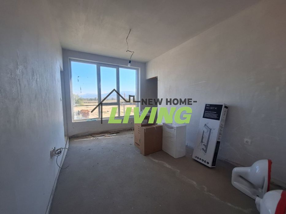 Продава се Тристаен апартамент в Пловдив, Христо Смирненски - 76 кв.м за 1343 €/кв.м - Снимка #2