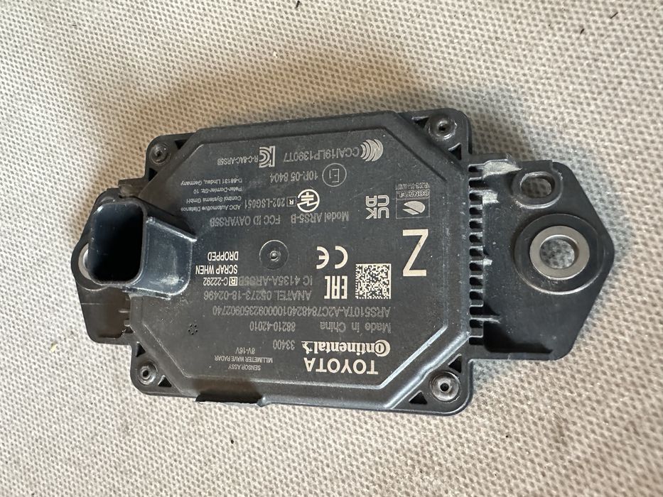 Radar distronic toyota raw 4.cod:88210-42010.