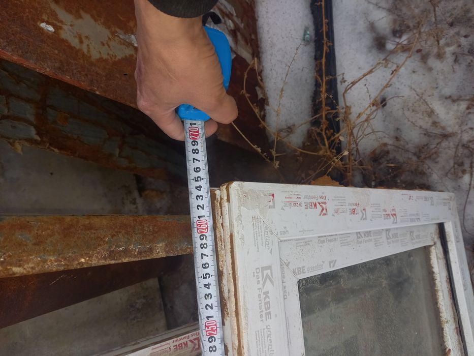 Пластиковые двери