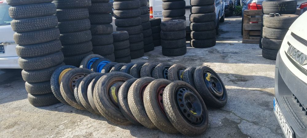 Патерици ,резервни гуми за всички видове автомобили