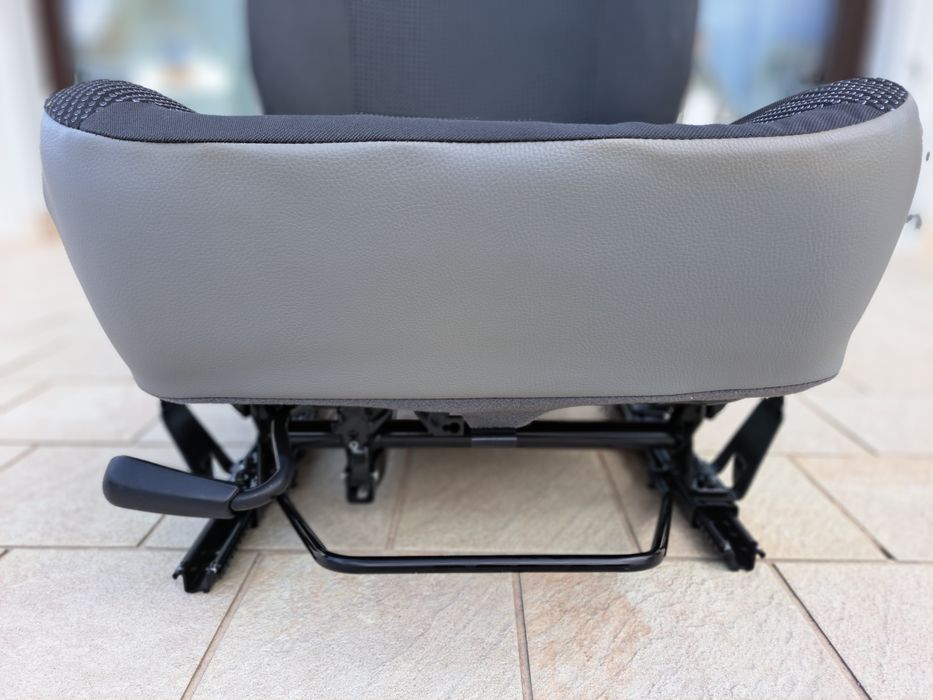 Scaun față  Opel Vivaro, Renault Trafic, Nissan Primastar, Fiat Talento
