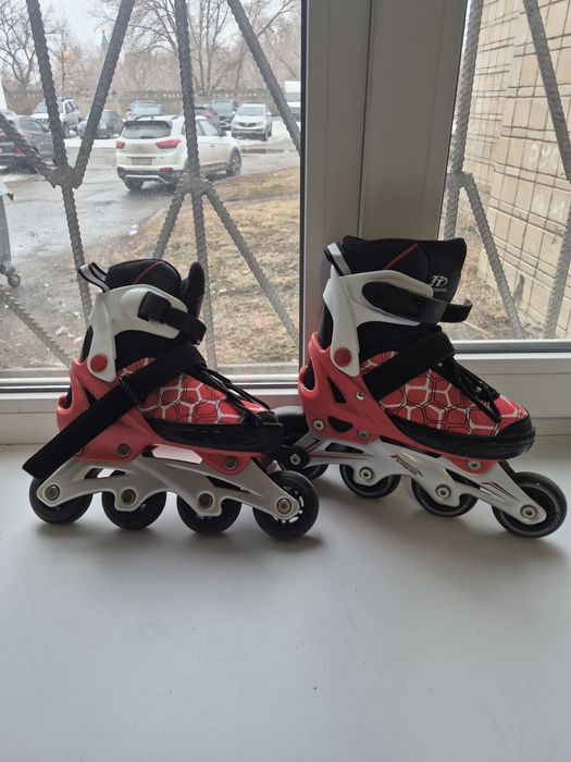 Продам роликовые коньки детские