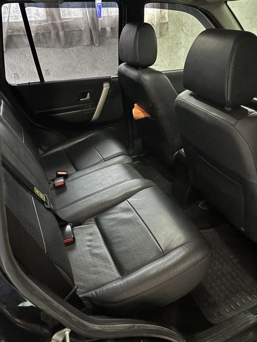 Продава Ленд ровър Фрилендър