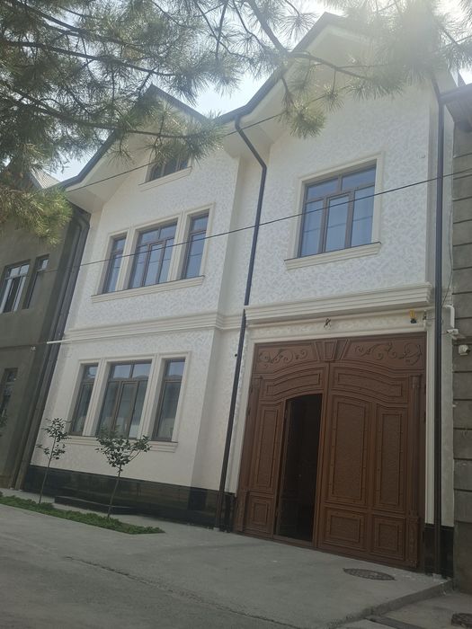 Yunusobod 19 ròparasi Tutzorda uy sotiladi